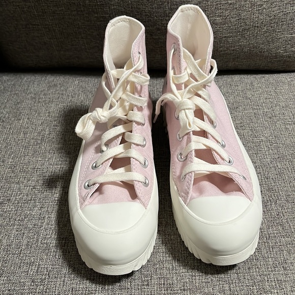 CONVERSE Women Pink Chuck Taylor All Star Lugged 2.0 High Top Sneakers 7 US 0350 - Picture 3 of 8